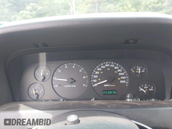 1999 Jeep Grand Cherokee Laredo with VIN 1J4GW58S3XC505985, listed as a IAAI auction lot 42399619 with 253,876 mi miles and . Bid and sale history available at DreamBid. Image 7.