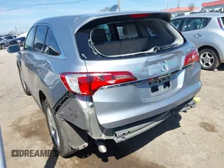 2017 Acura RDX with VIN 5J8TB3H38HL014490, listed as a IAAI auction lot 41843607 with 110,093 mi miles. Bid and sale history available at carsss.com. Image 3.