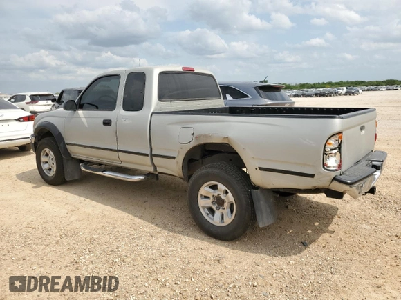 2001 Toyota Tacoma PreRunner with VIN 5TESM92N31Z735678, listed as a Copart auction lot 55199625 with 175,884 mi miles and Salvage title. Bid and sale history available at DreamBid. Image 2.