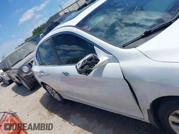 2013 Honda Accord Sdn EX-L with VIN 1HGCR2F8XDA218802, listed as a IAAI auction lot 42036529 with 169,866 mi miles. Bid and sale history available at carsss.com. Image 13.