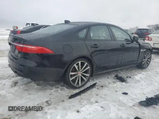 2016 Jaguar XF S with VIN SAJBM4BV7GCY05811, listed as a Copart auction lot 38132444 with 0 mi miles. Bid and sale history available at carsss.com. Image 3.