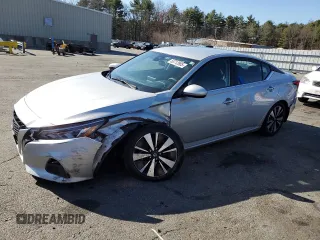 2022 Nissan Altima SV z VIN 1N4BL4DV0NN323767, wystawiony jako Copart lot #53712905 z przebiegiem 75 346 mil mil oraz Szkoda całkowita • Salvage title. Historia ofert i sprzedaży dostępna na DreamBid. Obrazek 1.