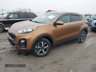 2020 Kia Sportage LX with VIN KNDPMCAC1L7807586, listed as a IAAI auction lot 41485581 with 28,941 mi miles. Bid and sale history available at carsss.com. Image 18.