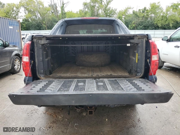 2012 Chevrolet Avalanche LS with VIN 3GNTKEE78CG187750, listed as a Copart auction lot 64386854 with 195,477 mi miles and Clean Title. Bid and sale history available at carsss.com. Image 6.