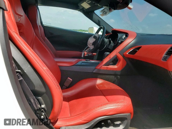 2014 Chevrolet Corvette Z51 3LT z VIN 1G1YM2D73E5131825, wystawiony jako Copart lot #58187765 z przebiegiem 89 861 mil mil oraz Szkoda całkowita • Salvage title. Historia ofert i sprzedaży dostępna na DreamBid. Obrazek 10.