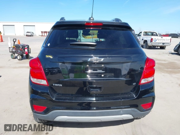 2018 Chevrolet Trax LT with VIN 3GNCJLSB7JL322947, listed as a IAAI auction lot 41820684 with 115,888 mi miles. Bid and sale history available at carsss.com. Image 17.