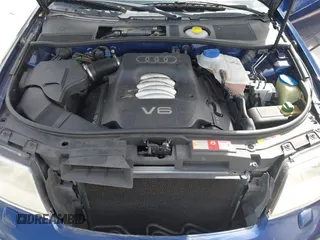 1999 Audi A6 z VIN WAUBA34BXXN117517, wystawiony jako IAAI lot #42453727 z przebiegiem 155 837 mil mil oraz . Historia ofert i sprzedaży dostępna na DreamBid. Obrazek 10.