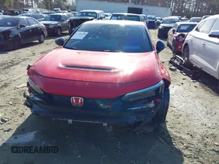 2024 Honda Civic Type R z VIN JHMFL5G42RX002438, wystawiony jako IAAI lot #41306668 z przebiegiem 10 978 mil mil oraz . Historia ofert i sprzedaży dostępna na DreamBid. Obrazek 12.