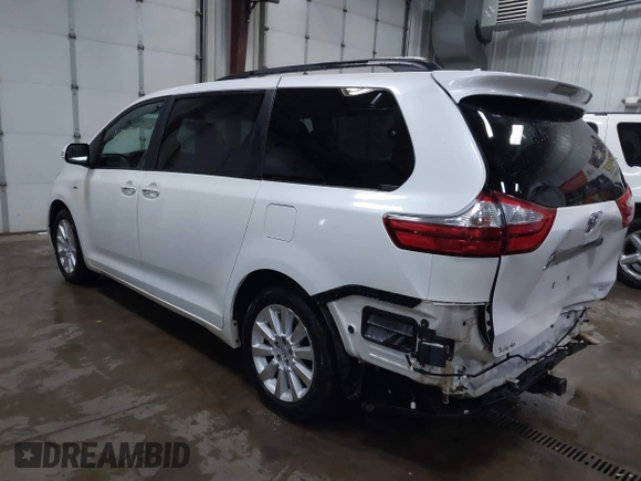 2016 Toyota Sienna Ltd with VIN 5TDDK3DC7GS138658, listed as a IAAI auction lot 41701349 with 189,413 mi miles. Bid and sale history available at carsss.com. Image 3.