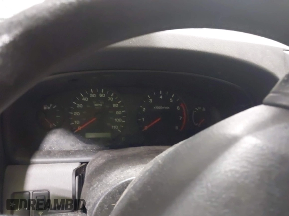 2001 Nissan Xterra XE z VIN 5N1ED28YX1C571796, wystawiony jako IAAI lot #42308046 z przebiegiem Nie podano mil oraz . Historia ofert i sprzedaży dostępna na DreamBid. Obrazek 7.