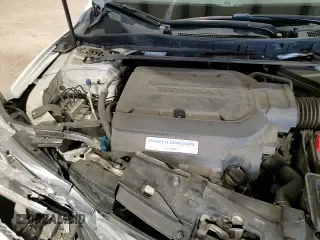 2017 Honda Accord Touring с VIN 1HGCR3F95HA022982, выставлен на аукционе Copart как лот 84828755 с пробегом 136 723 миль миль и Списание • Salvage title. История ставок и продаж доступна на DreamBid. Изображение 15.