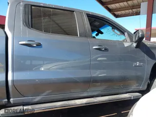 2019 Chevrolet Silverado 1500 LT with VIN 1GCPWCED3KZ390276, listed as a IAAI auction lot 41247243 with 60,883 mi miles. Bid and sale history available at carsss.com. Image 13.