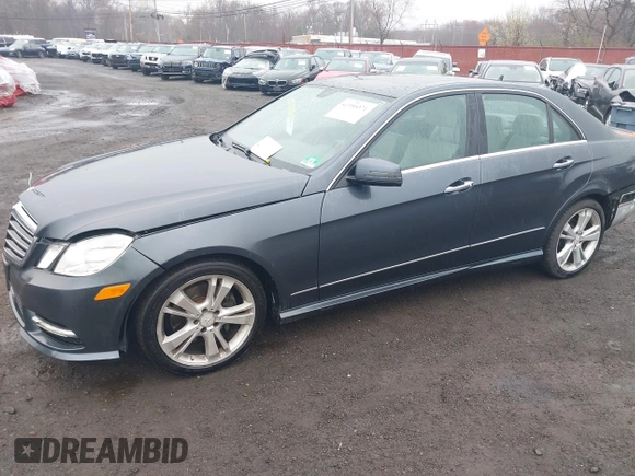 2013 Mercedes-Benz E 350 Luxury with VIN WDDHF8JB1DA663213, listed as a IAAI auction lot 41955371 with 92,711 mi miles and . Bid and sale history available at DreamBid. Image 17.