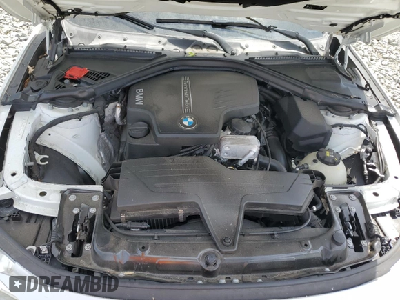 2016 BMW 3 Series 328i xDrive z VIN WBA8E3G57GNU00476, wystawiony jako Copart lot #54625345 z przebiegiem 75 079 mil mil oraz Szkoda całkowita • Salvage title. Historia ofert i sprzedaży dostępna na DreamBid. Obrazek 11.
