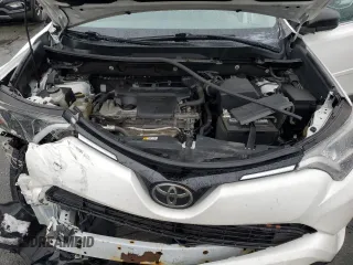 2018 Toyota RAV4 LE with VIN 2T3BFREV2JW853108, listed as a Copart auction lot 61245795 with 174,196 mi miles and Salvage title. Bid and sale history available at DreamBid. Image 12.