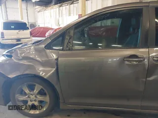 2011 Toyota Sienna SE with VIN 5TDXK3DC7BS034516, listed as a IAAI auction lot 41539955 with 209,309 mi miles. Bid and sale history available at carsss.com. Image 19.