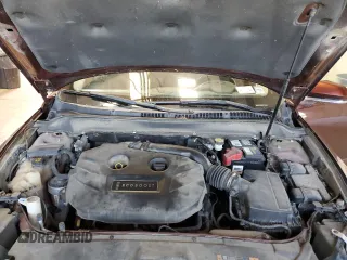2015 Lincoln MKZ z VIN 3LN6L2J96FR600052, wystawiony jako Copart lot #56194715 z przebiegiem 259 911 mil mil oraz Szkoda całkowita • Salvage title. Historia ofert i sprzedaży dostępna na DreamBid. Obrazek 11.