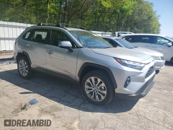 2023 Toyota RAV4 XLE Premium z VIN 2T3A1RFV4PW405924, wystawiony jako Copart lot #51875765 z przebiegiem 3 905 mil mil oraz Szkoda całkowita • Salvage title. Historia ofert i sprzedaży dostępna na DreamBid. Obrazek 4.