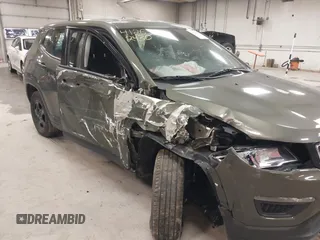 2020 Jeep Compass Sport with VIN 3C4NJDAB7LT132688, listed as a IAAI auction lot 41262430 with 91,167 mi miles and . Bid and sale history available at DreamBid. Image 6.