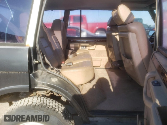 1994 Land Rover Range Rover with VIN SALHC134BRA644215, listed as a Copart auction lot 46908384 with 127,050 mi miles and Clean title. Bid and sale history available at DreamBid. Image 11.