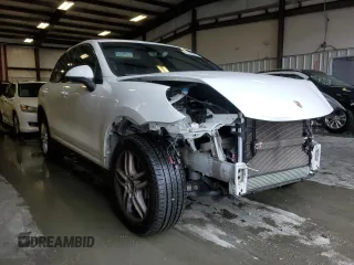 2018 Porsche Cayenne z VIN WP1AA2A24JKA01511, wystawiony jako Copart lot #47814185 z przebiegiem 58 151 mil mil oraz Szkoda całkowita • Salvage title. Historia ofert i sprzedaży dostępna na DreamBid. Obrazek 4.