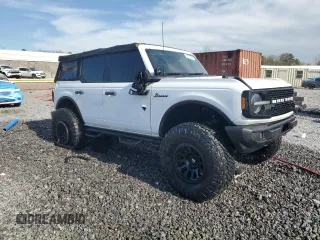 2022 Ford Bronco с VIN 1FMEE5DP6NLB41068, выставлен на аукционе Copart как лот 50778505 с пробегом 70 431 миль миль и Списание • Salvage title. История ставок и продаж доступна на DreamBid. Изображение 4.