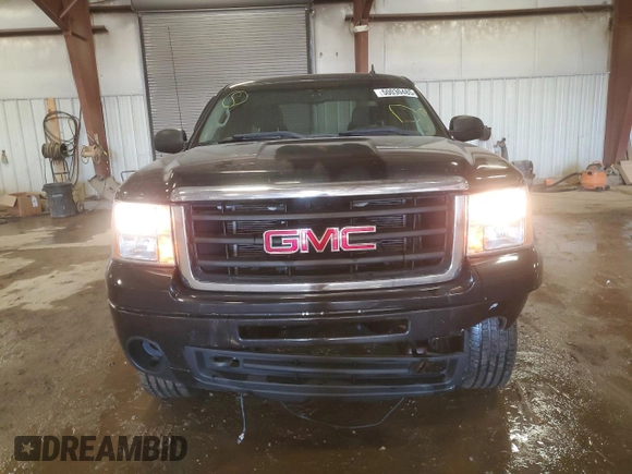 2010 GMC Sierra 1500 SLE z VIN 1GTSKVE37AZ147819, wystawiony jako Copart lot #50030485 z przebiegiem 175 320 mil mil oraz Czysty tytuł • Clean title. Historia ofert i sprzedaży dostępna na DreamBid. Obrazek 5.