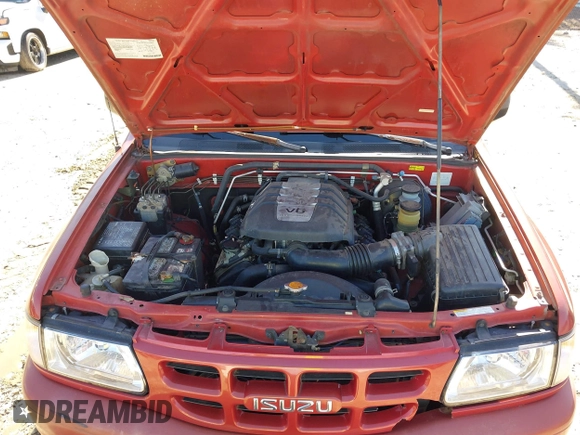 2001 Isuzu Rodeo S with VIN 4S2CK58W814326849, listed as a IAAI auction lot 41769624 with 366,460 mi miles and . Bid and sale history available at DreamBid. Image 10.