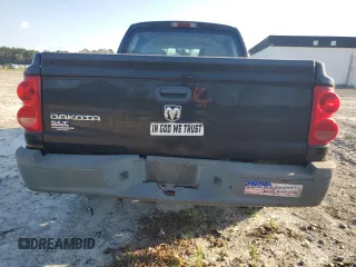 2008 Dodge Dakota Bighorn/Lonestar z VIN 1D7HE38KX8S570119, wystawiony jako Copart lot #74081024 z przebiegiem 129 665 mil mil oraz Szkoda całkowita • Salvage title. Historia ofert i sprzedaży dostępna na DreamBid. Obrazek 6.