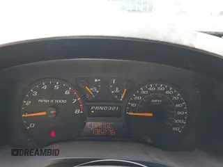 2006 GMC Canyon z VIN 1GTCS198368140172, wystawiony jako IAAI lot #42156487 z przebiegiem 136 276 mil mil oraz . Historia ofert i sprzedaży dostępna na DreamBid. Obrazek 7.