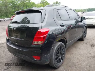 2021 Chevrolet Trax LT with VIN KL7CJLSB5MB322117, listed as a IAAI auction lot 42161568 with 63,344 mi miles and . Bid and sale history available at DreamBid. Image 4.