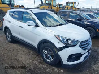 2017 Hyundai Santa Fe 2.4L z VIN 5NMZU3LB0HH013658, wystawiony jako IAAI lot #42216958 z przebiegiem 114 092 mil mil oraz . Historia ofert i sprzedaży dostępna na DreamBid. Obrazek 1.