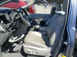 2018 Toyota Sienna XLE Auto Access Seat с VIN 5TDYZ3DC7JS915179, выставлен на аукционе Copart как лот 58565195 с пробегом Не указан миль и Списание • Salvage title. История ставок и продаж доступна на DreamBid. Изображение 7.