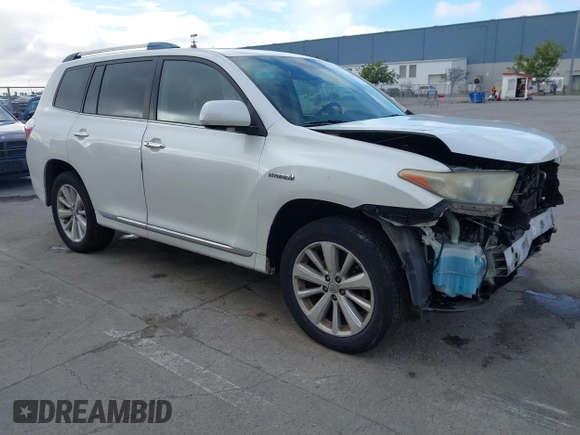 2011 Toyota Highlander Limited with VIN JTEDC3EHXB2002186, listed as a IAAI auction lot 41645915 with 367,650 mi miles and . Bid and sale history available at DreamBid. Image 1.