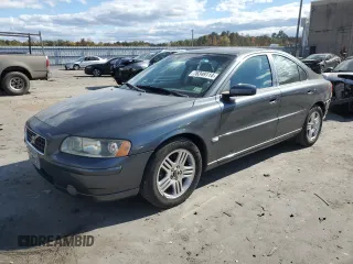 2005 Volvo S60 with VIN YV1RS612152463484, listed as a Copart auction lot 76349114 with 106,755 mi miles and Salvage title. Bid and sale history available at DreamBid. Image 1.