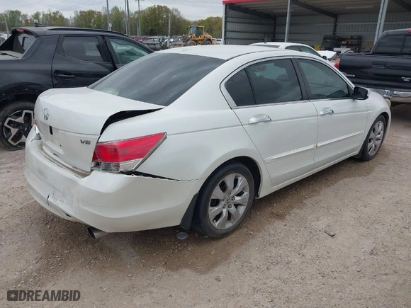 2009 Honda Accord Sdn EX-L with VIN 1HGCP36889A016978, listed as a IAAI auction lot 41811691 with 303501 miles. Bid and sale history available at carsss.com. Image 4.