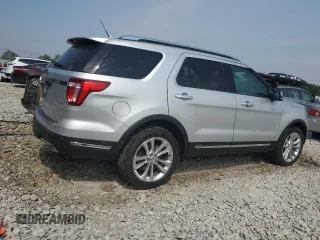 2018 Ford Explorer Limited z VIN 1FM5K8F83JGB29334, wystawiony jako Copart lot #59515225 z przebiegiem 132 040 mil mil oraz Czysty tytuł • Clean title. Historia ofert i sprzedaży dostępna na DreamBid. Obrazek 3.