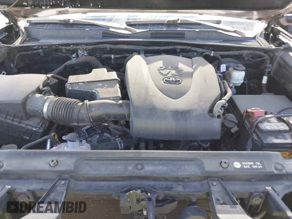 2018 Toyota Tacoma SR5 with VIN 3TMBZ5DN1JM014540, listed as a IAAI auction lot 42505324 with 112,990 mi miles and . Bid and sale history available at DreamBid. Image 10.