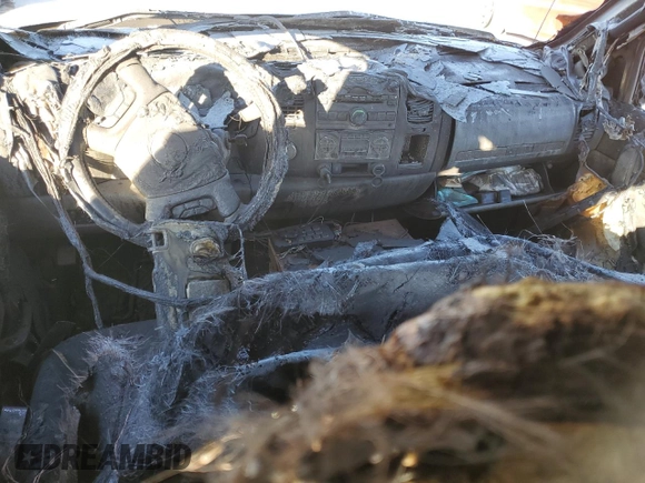 2013 GMC Sierra 1500 SLE with VIN 1GTR2VE73DZ184632, listed as a Copart auction lot 42704525 with Not Provided miles and Salvage Title. Bid and sale history available at DreamBid. Image 8.