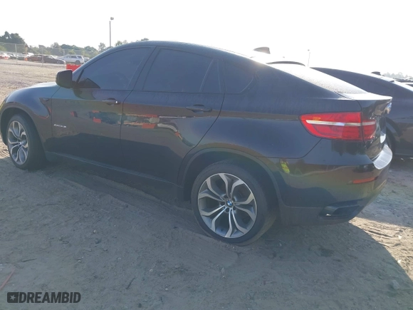 2013 BMW X6 xDrive50i with VIN 5UXFG8C59DL592268, listed as a IAAI auction lot 37742627 with 120,462 mi miles. Bid and sale history available at carsss.com. Image 3.