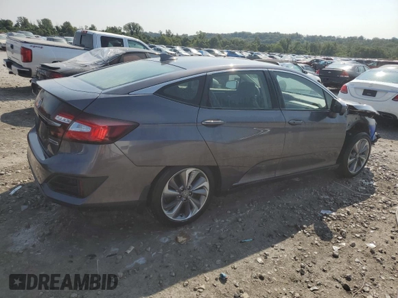 2019 Honda Clarity Plug-In Hybrid with VIN JHMZC5F16KC004730, listed as a Copart auction lot 67488304 with 81,400 mi miles and Salvage Title. Bid and sale history available at carsss.com. Image 3.