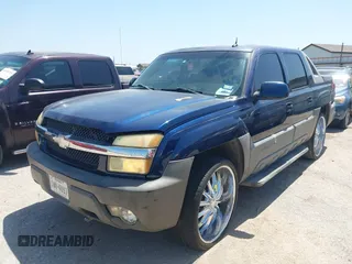 2002 Chevrolet Avalanche with VIN 3GNEK13T72G174634, listed as a IAAI auction lot 41953407 with 266,832 mi miles. Bid and sale history available at carsss.com. Image 2.