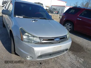 2010 Ford Focus SES with VIN 1FAHP3GN3AW226992, listed as a IAAI auction lot 41863125 with 1 mi miles. Bid and sale history available at carsss.com. Image 6.
