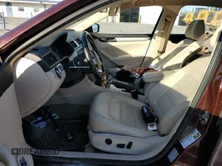 2013 Volkswagen Passat SE w/Sunroof with VIN 1VWBP7A33DC061222, listed as a Copart auction lot 45636395 with 127,218 mi miles and Salvage Title. Bid and sale history available at carsss.com. Image 7.