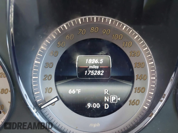 2014 Mercedes-Benz GLK 350 with VIN WDCGG5HB6EG319067, listed as a IAAI auction lot 41929331 with 175,282 mi miles and . Bid and sale history available at DreamBid. Image 14.