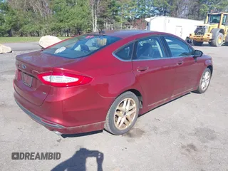 2014 Ford Fusion SE with VIN 3FA6P0H72ER277589, listed as a IAAI auction lot 42088477 with 152,820 mi miles. Bid and sale history available at carsss.com. Image 4.