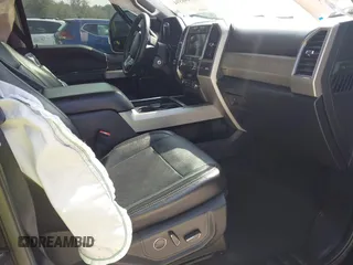 2019 Ford F-250 XL с VIN 1FT7W2B67KEG30369, выставлен на аукционе IAAI как лот 41646594 с пробегом 72 734 миль миль и . История ставок и продаж доступна на DreamBid. Изображение 5.