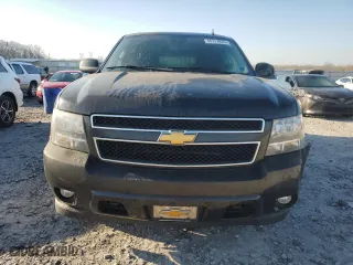 2013 Chevrolet Suburban LT with VIN 1GNSKJE73DR300736, listed as a Copart auction lot 48717835 with 216,599 mi miles and Salvage Title. Bid and sale history available at carsss.com. Image 5.