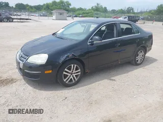 2006 Volkswagen Jetta 2.5L с VIN 3VWSF81K46M786118, выставлен на аукционе IAAI как лот 42700528 с пробегом 213 569 миль миль и . История ставок и продаж доступна на DreamBid. Изображение 2.