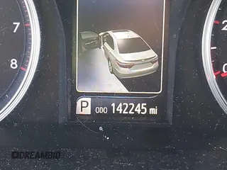 2017 Toyota Camry XLE z VIN 4T1BF1FK3HU424732, wystawiony jako IAAI lot #41684988 z przebiegiem 142 245 mil mil oraz . Historia ofert i sprzedaży dostępna na DreamBid. Obrazek 15.